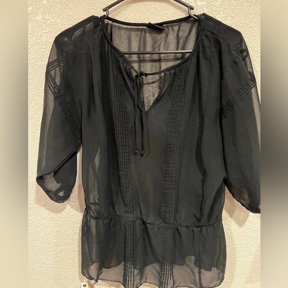 Black shear top - Picture 1 of 5